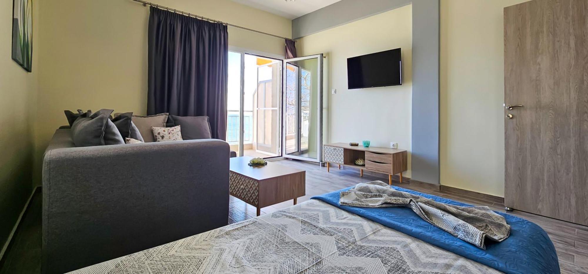 Paralía Hara Apartment In Front Of The Beach מראה חיצוני תמונה